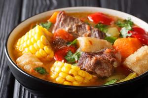 sancocho-colombiano